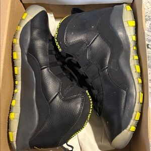Jordan 10 Retro “Venom” GS Black and Yellow Athletic Shoes